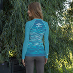 Load image into Gallery viewer, Women&#39;s Scuba Rash Guard - Tribal Ray (Waves)
